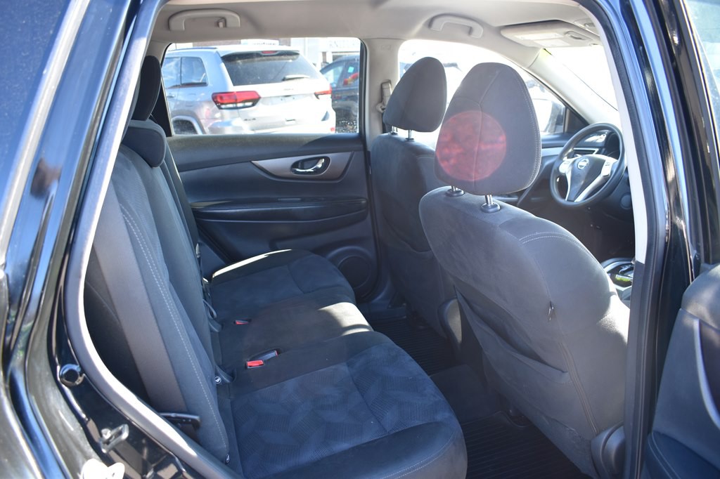 2015 Nissan Rogue Image 20