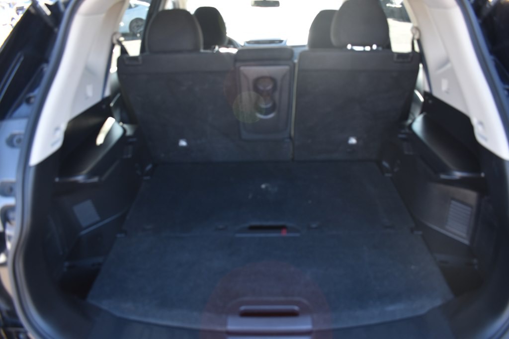 2015 Nissan Rogue Image 21