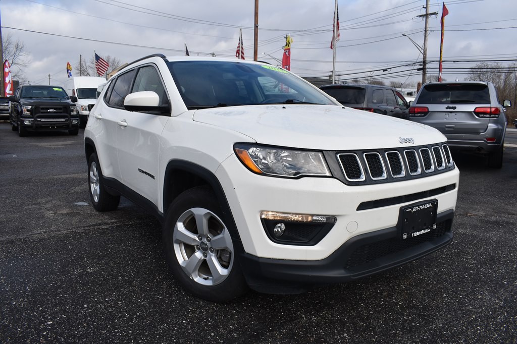 2019 Jeep Compass Image 1