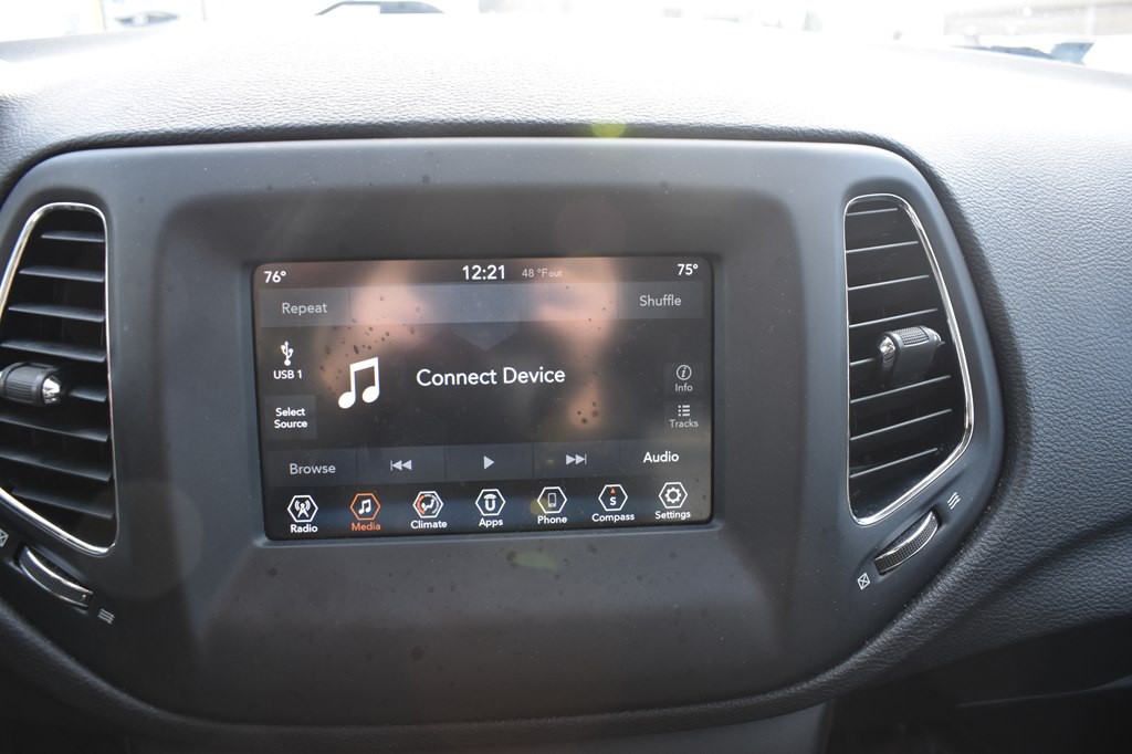 2019 Jeep Compass Image 24
