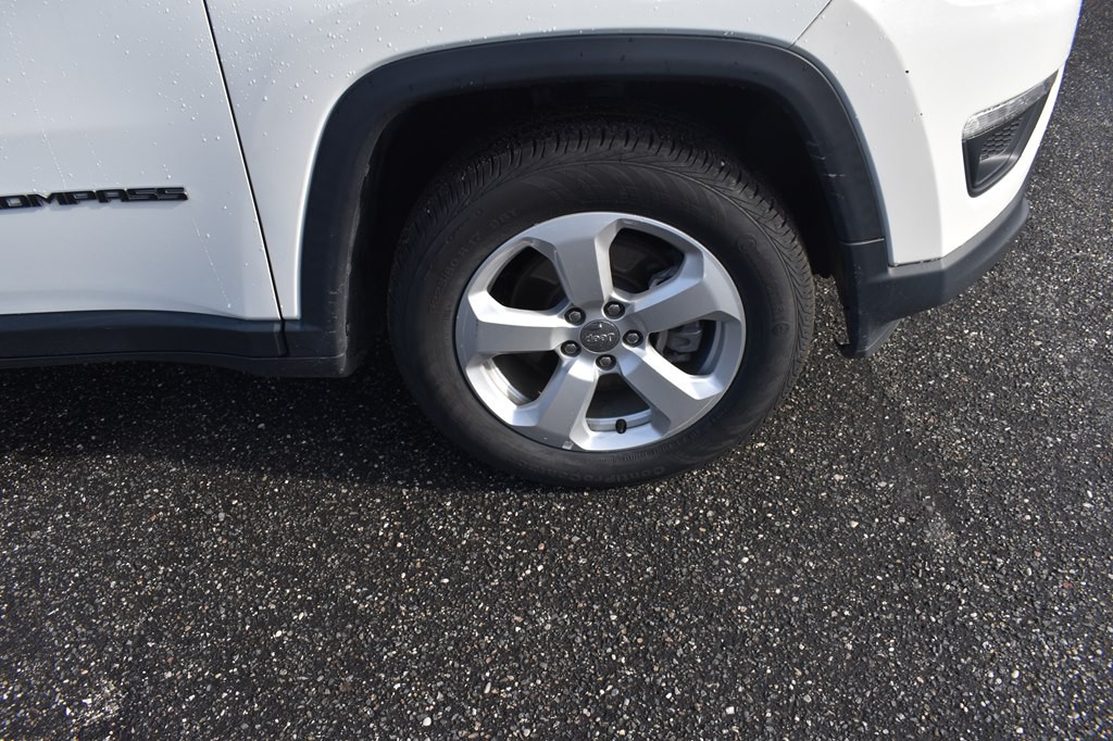 2019 Jeep Compass Image 28