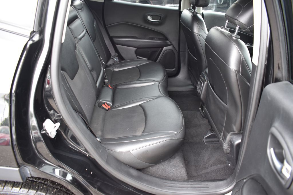 2019 Jeep Compass Image 15