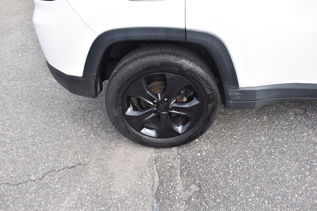 2018 Jeep Compass Image 25