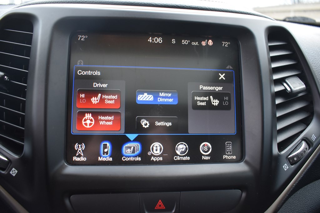 2015 Jeep Cherokee Image 15