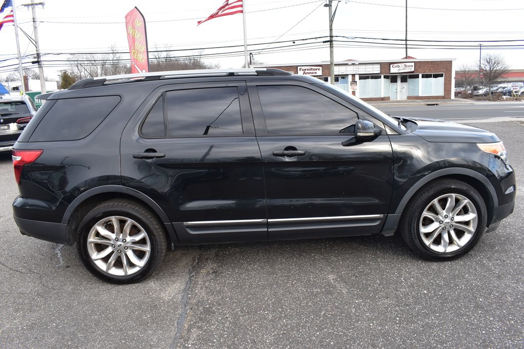 2014 Ford Explorer Image 9