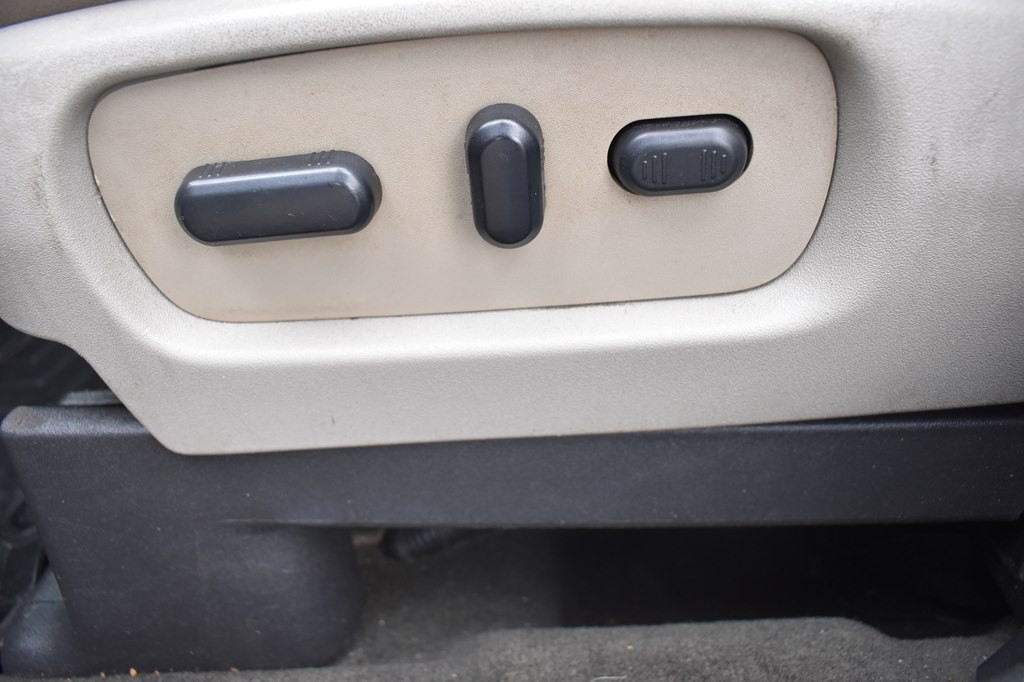 2014 Ford Explorer Image 11