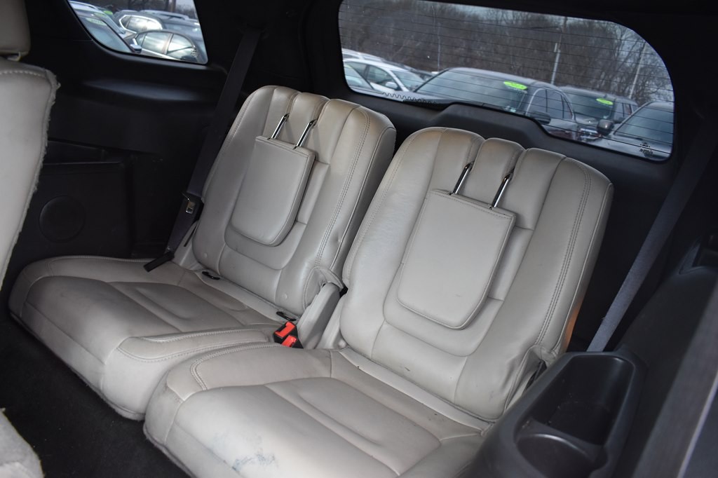 2014 Ford Explorer Image 19