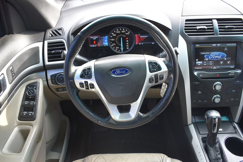 2014 Ford Explorer Image 23