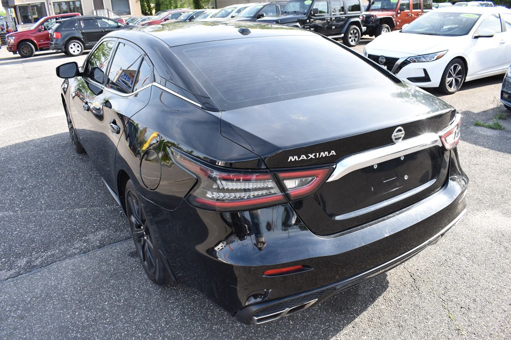 2019 Nissan Maxima Image 6