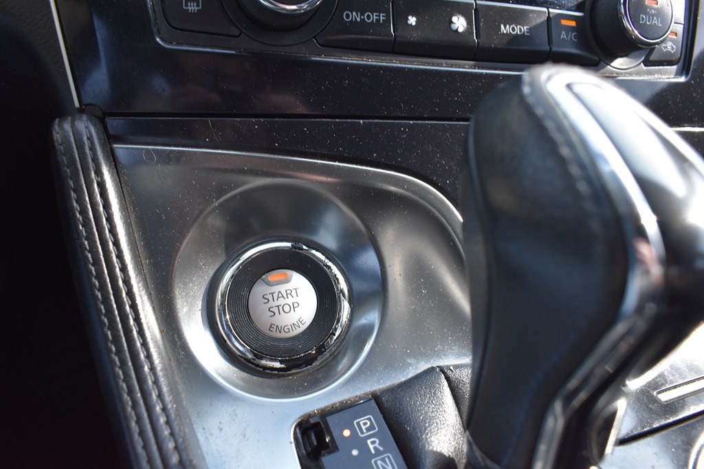 2019 Nissan Maxima Image 12