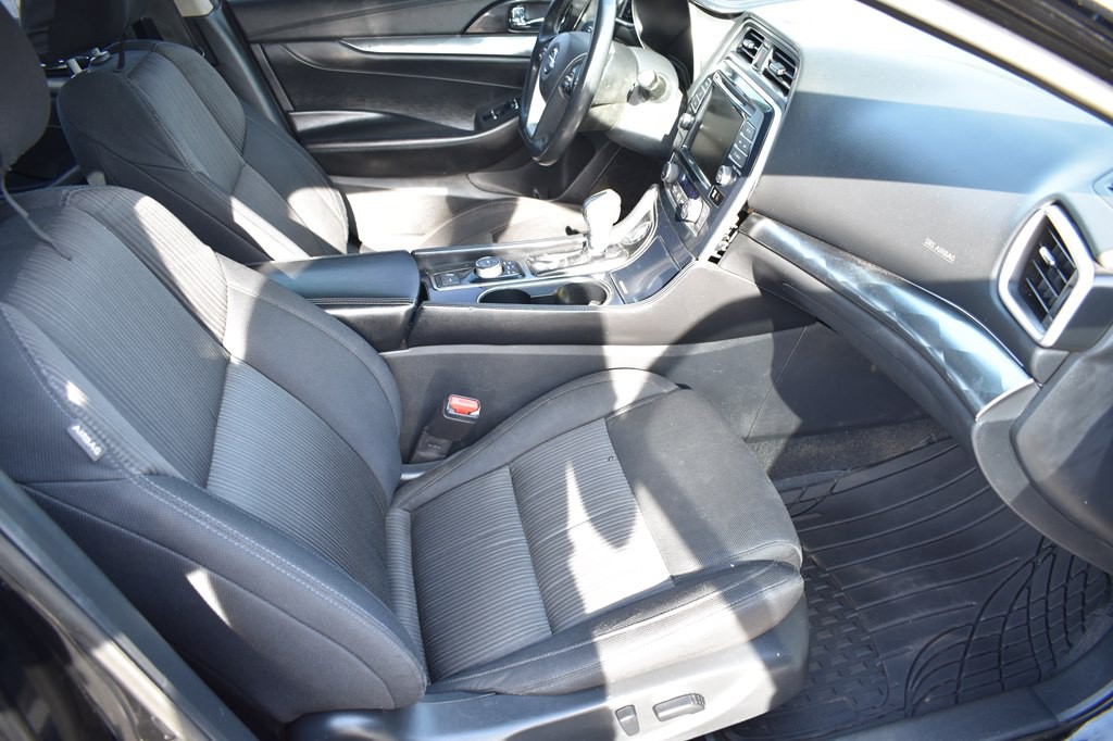 2019 Nissan Maxima Image 18