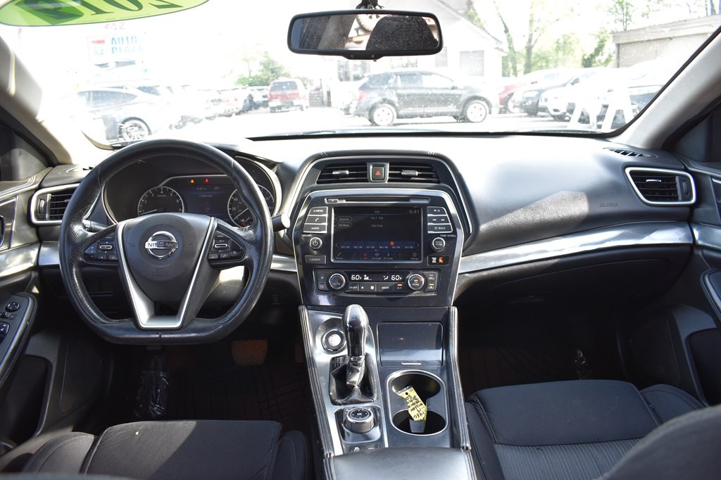 2019 Nissan Maxima Image 20