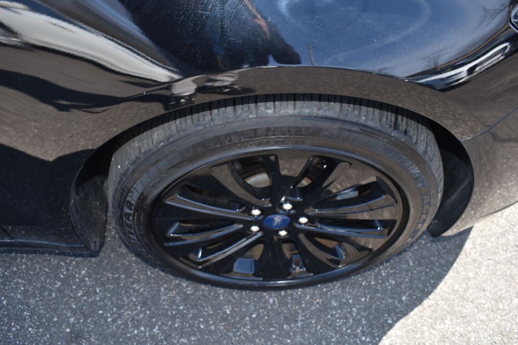 2019 Ford Fusion Image 22