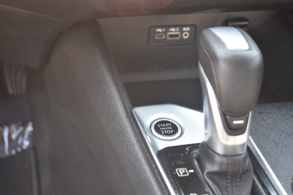 2020 Nissan Altima Image 15
