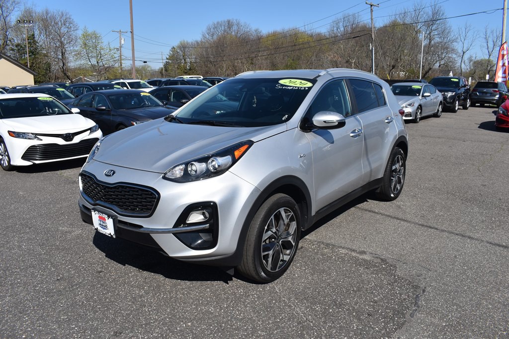 2020 Kia Sportage Image 1