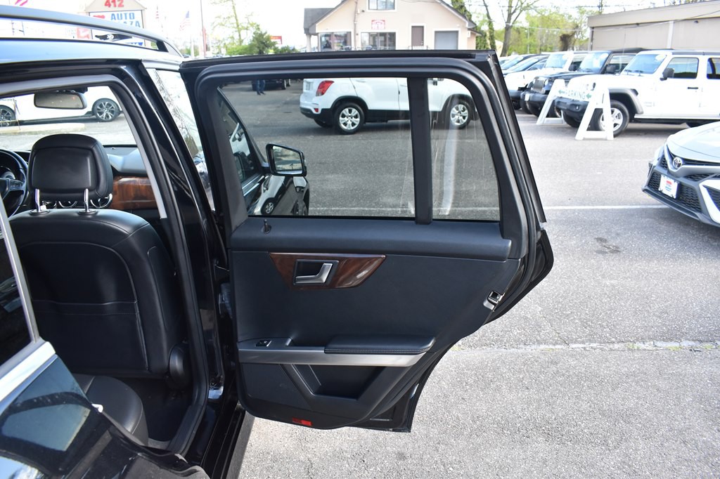 2015 Mercedes-Benz GLK-Class Image 11