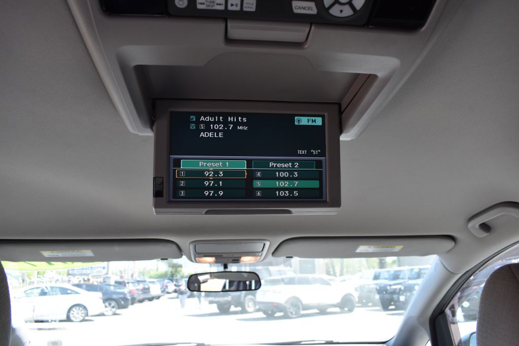 2017 Honda Odyssey Image 19