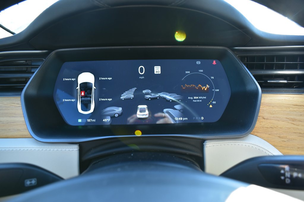 2020 Tesla Model S Image 13