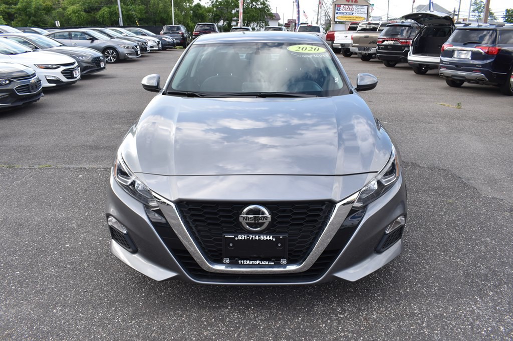 2020 Nissan Altima Image 2