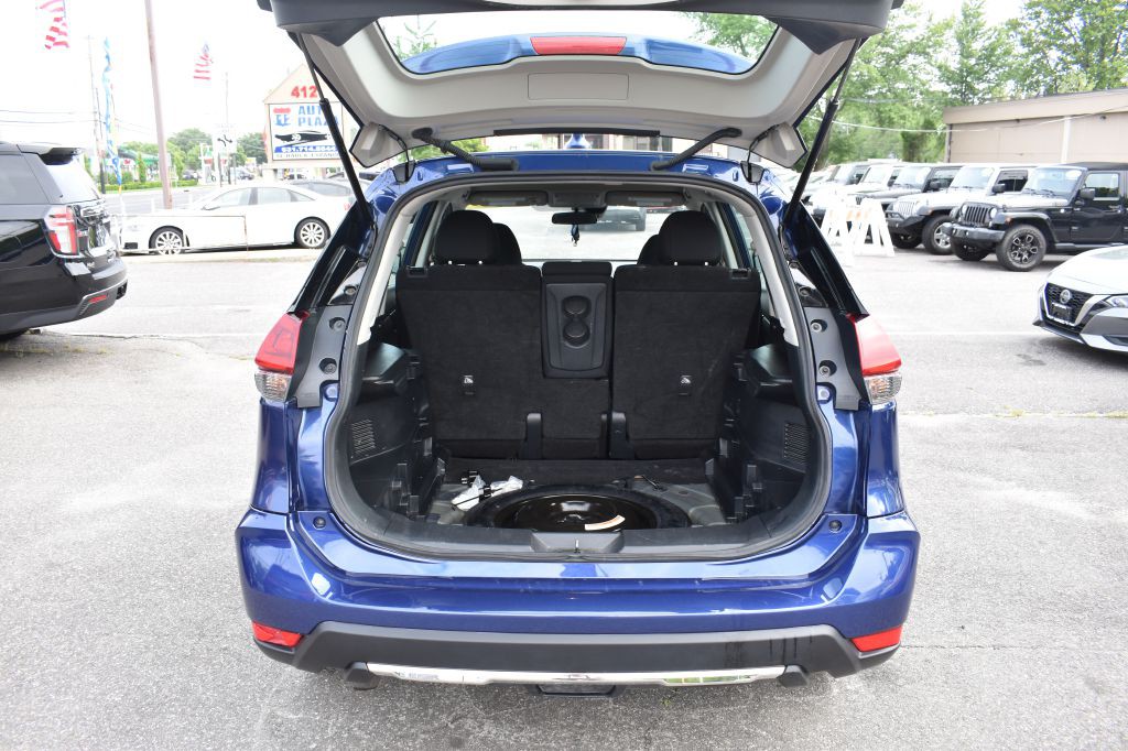 2019 Nissan Rogue Image 10