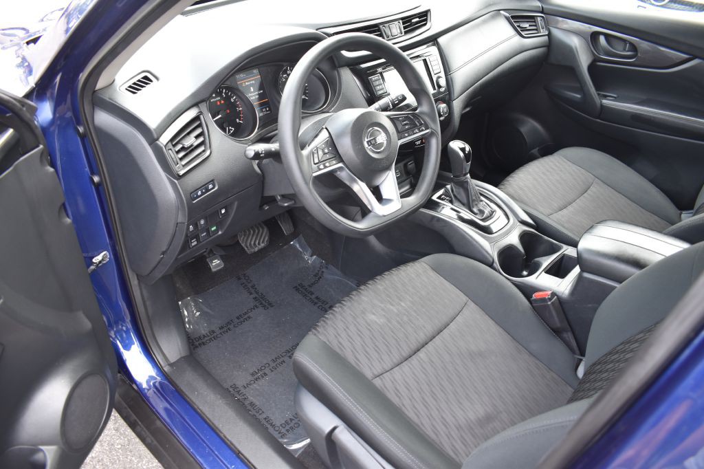 2019 Nissan Rogue Image 13
