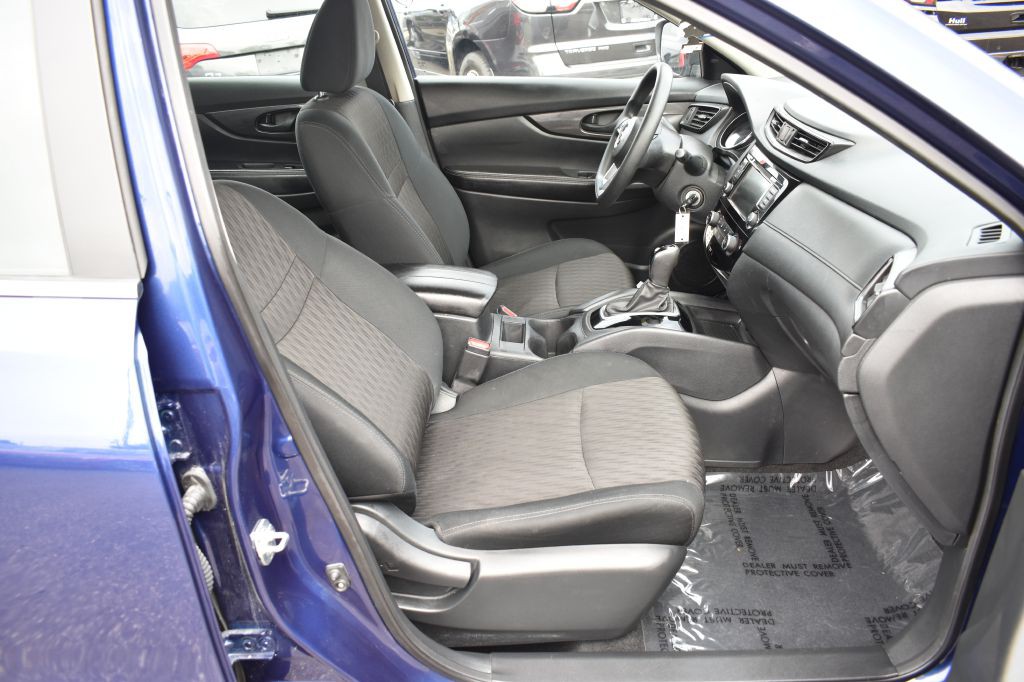 2019 Nissan Rogue Image 16