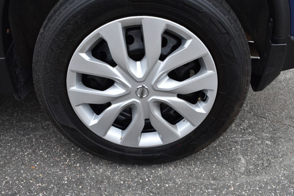 2019 Nissan Rogue Image 22
