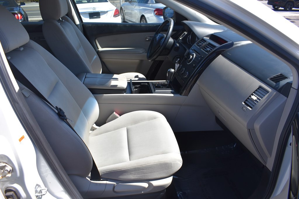 2011 Mazda CX-9 Image 16