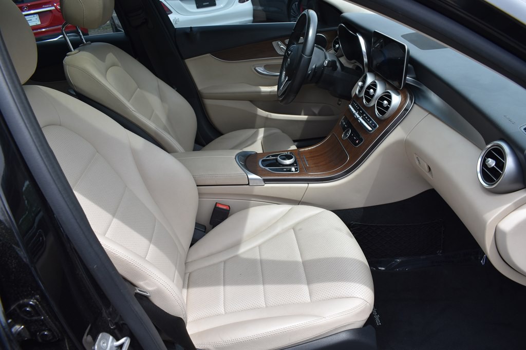 2020 Mercedes-Benz C-Class Image 19
