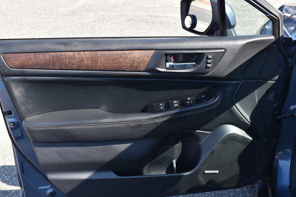 2016 Subaru Outback Image 8