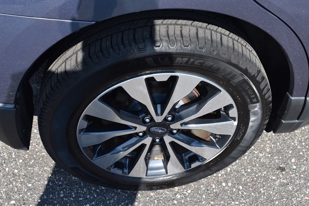 2016 Subaru Outback Image 22