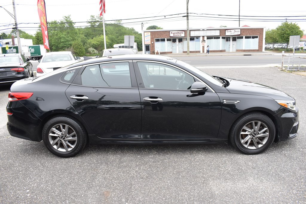 2019 Kia Optima Image 9