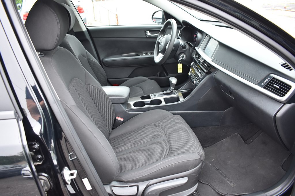 2019 Kia Optima Image 17
