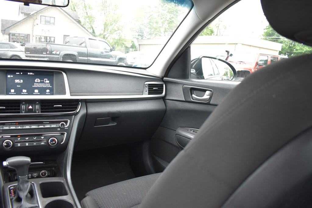 2019 Kia Optima Image 20