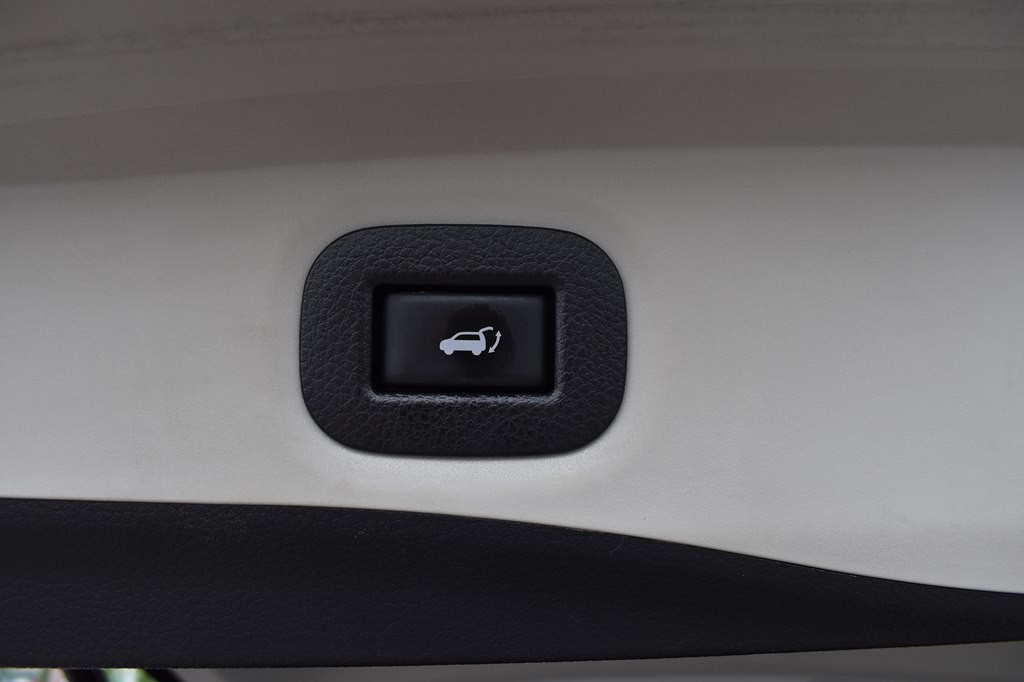 2020 Nissan Rogue Image 10