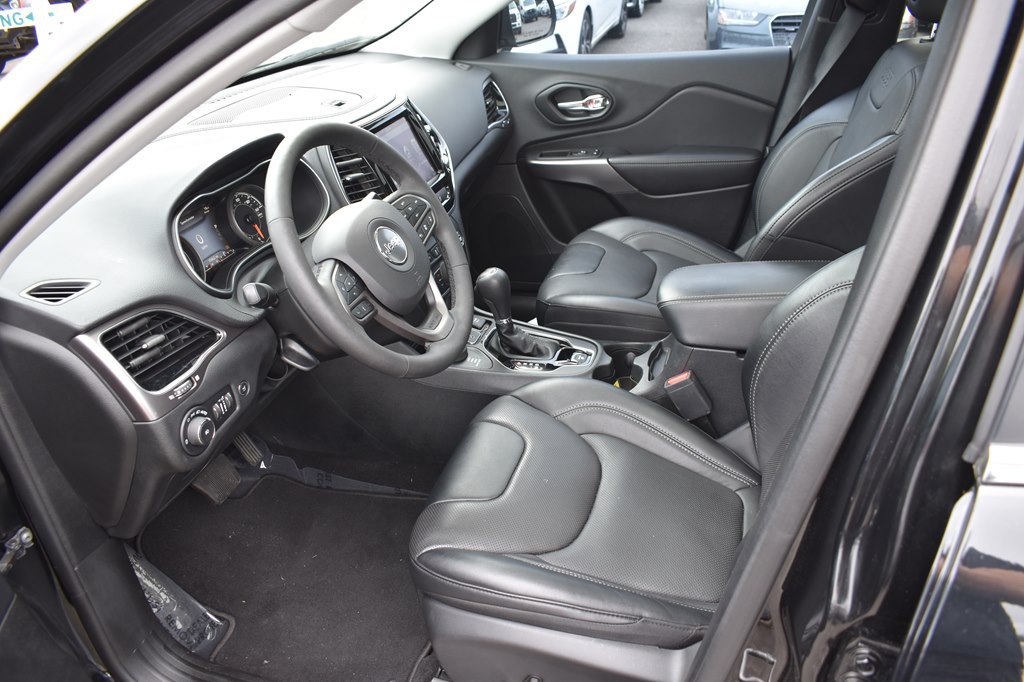 2022 Jeep Cherokee Image 10
