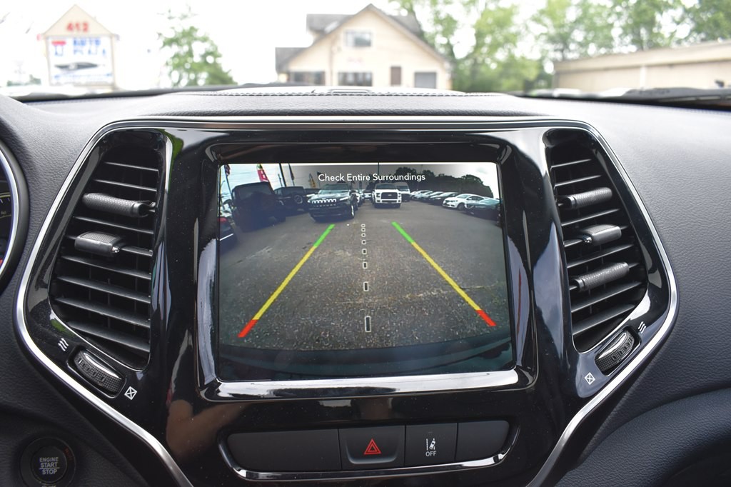 2022 Jeep Cherokee Image 21