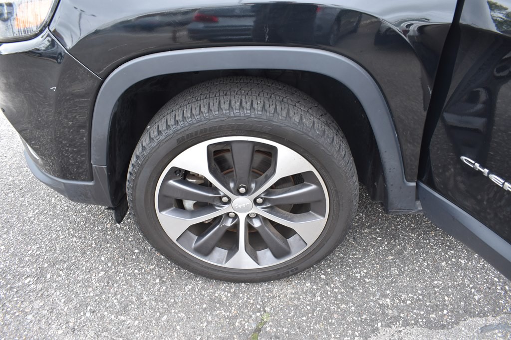 2022 Jeep Cherokee Image 31