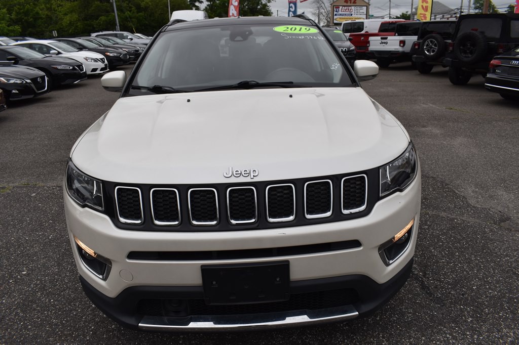 2019 Jeep Compass Image 2