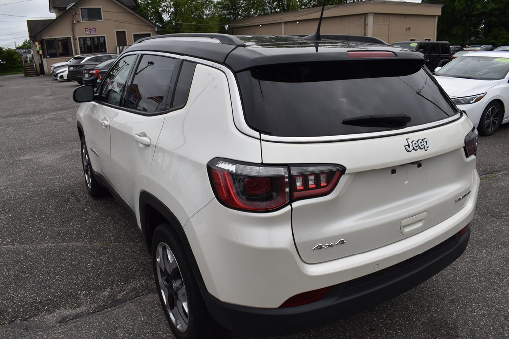 2019 Jeep Compass Image 6
