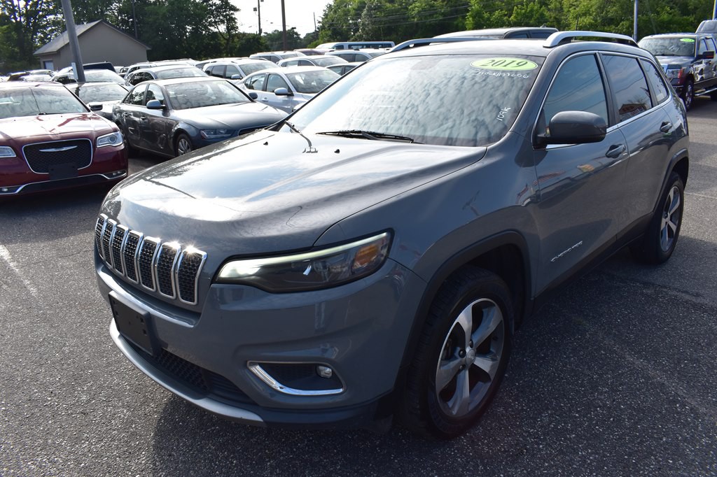 2019 Jeep Cherokee Image 4