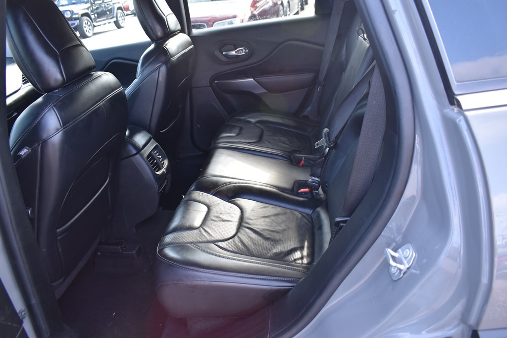 2019 Jeep Cherokee Image 19