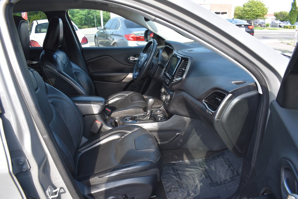 2019 Jeep Cherokee Image 22