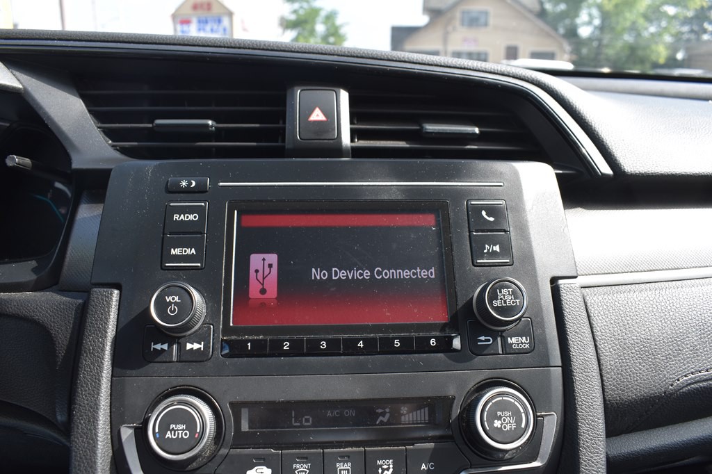 2019 Honda Civic Image 11