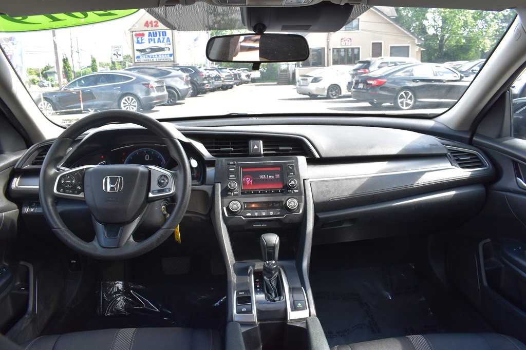2019 Honda Civic Image 17