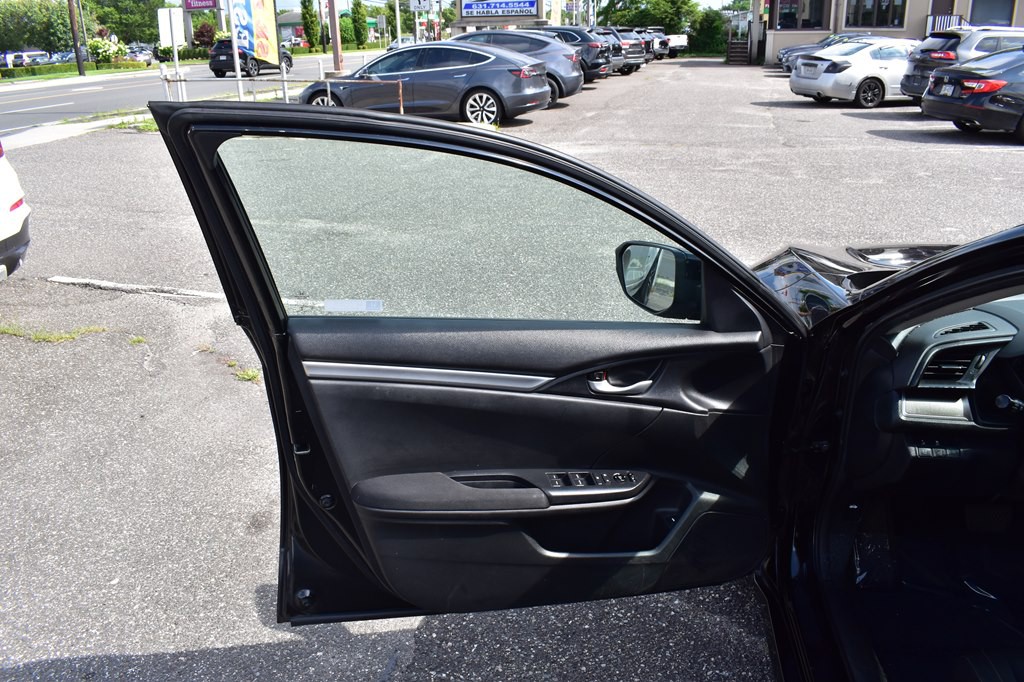 2019 Honda Civic Image 19