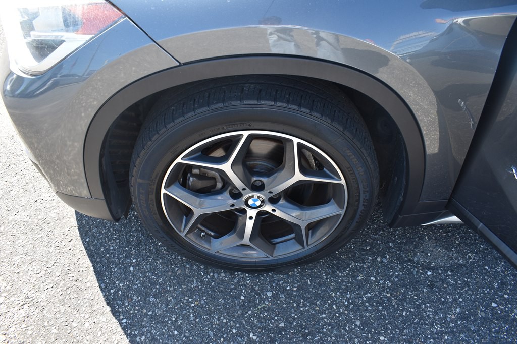 2016 BMW X1 Image 25