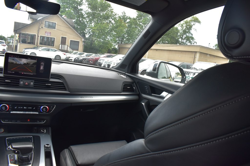2018 Audi Q5 Image 28