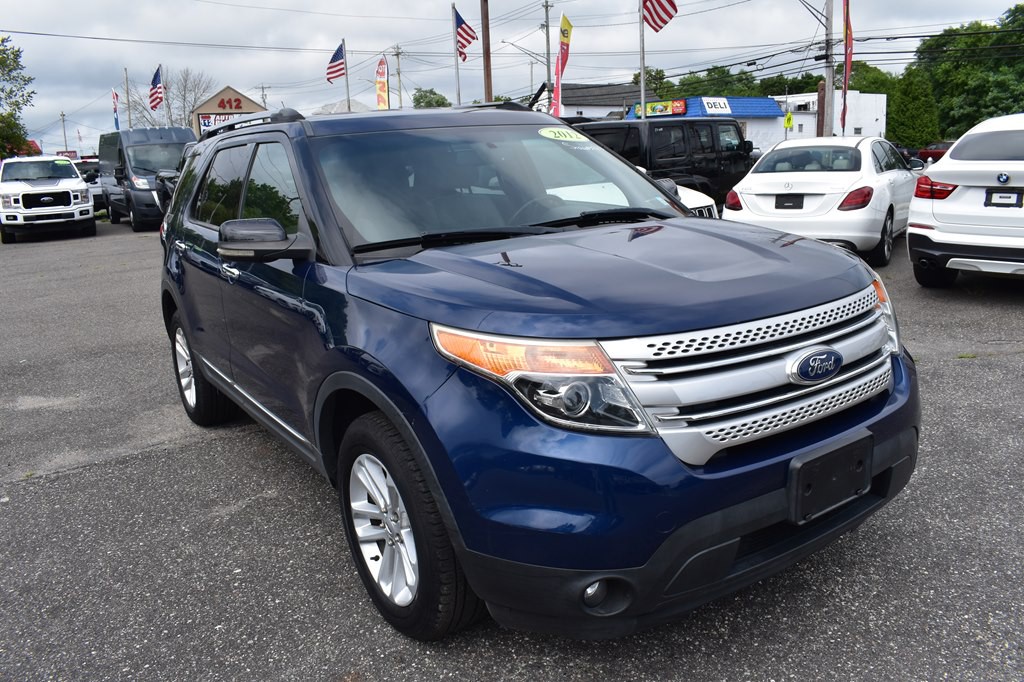 2012 Ford Explorer Image 1