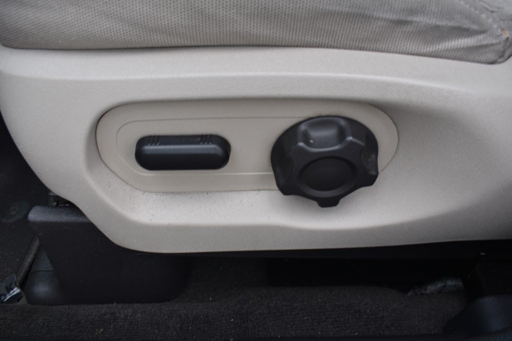 2012 Ford Explorer Image 11
